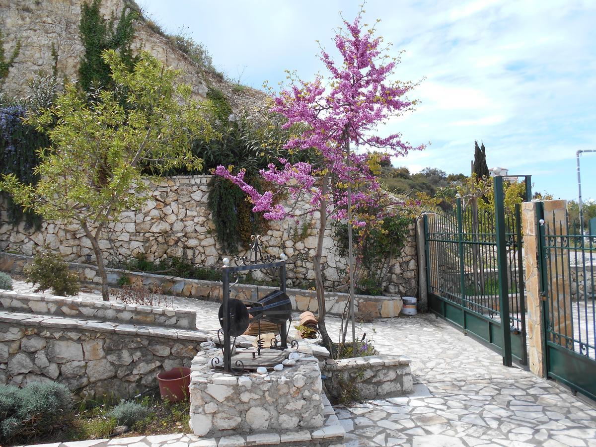 Zephyros Rooms And Apartments Drymon Exterior foto